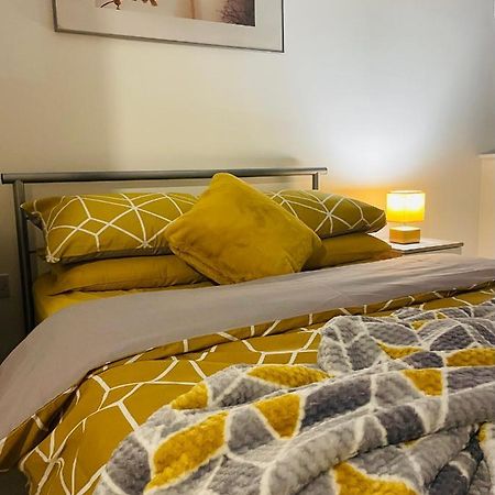 #0509 Two Bedroom Serviced Apartment- Free Parking Derby Exterior foto